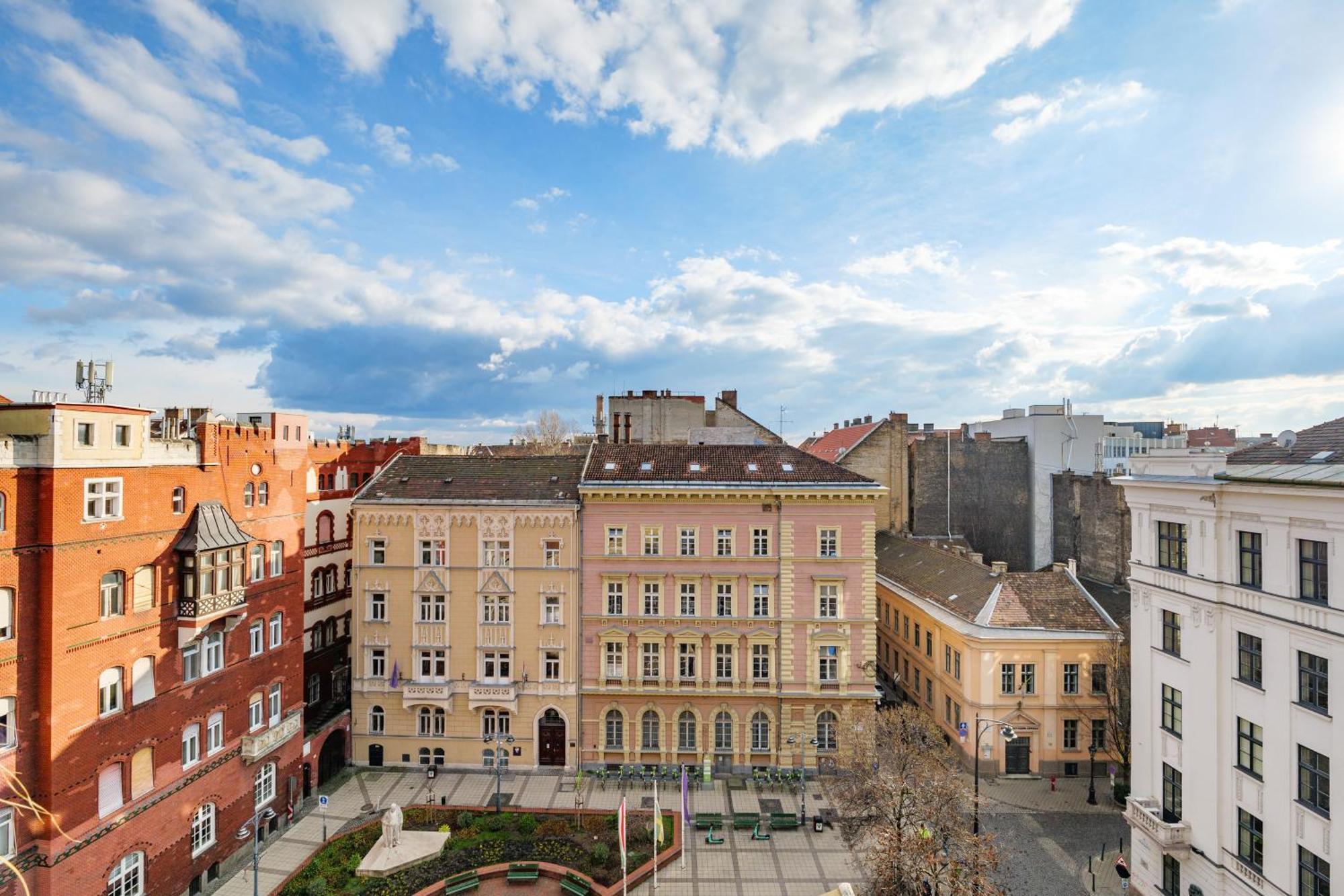 3Bedroom Triplex Rooftop Apartment Budapest Extérieur photo